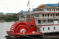 Click to see a rear view of the Dixie Queen